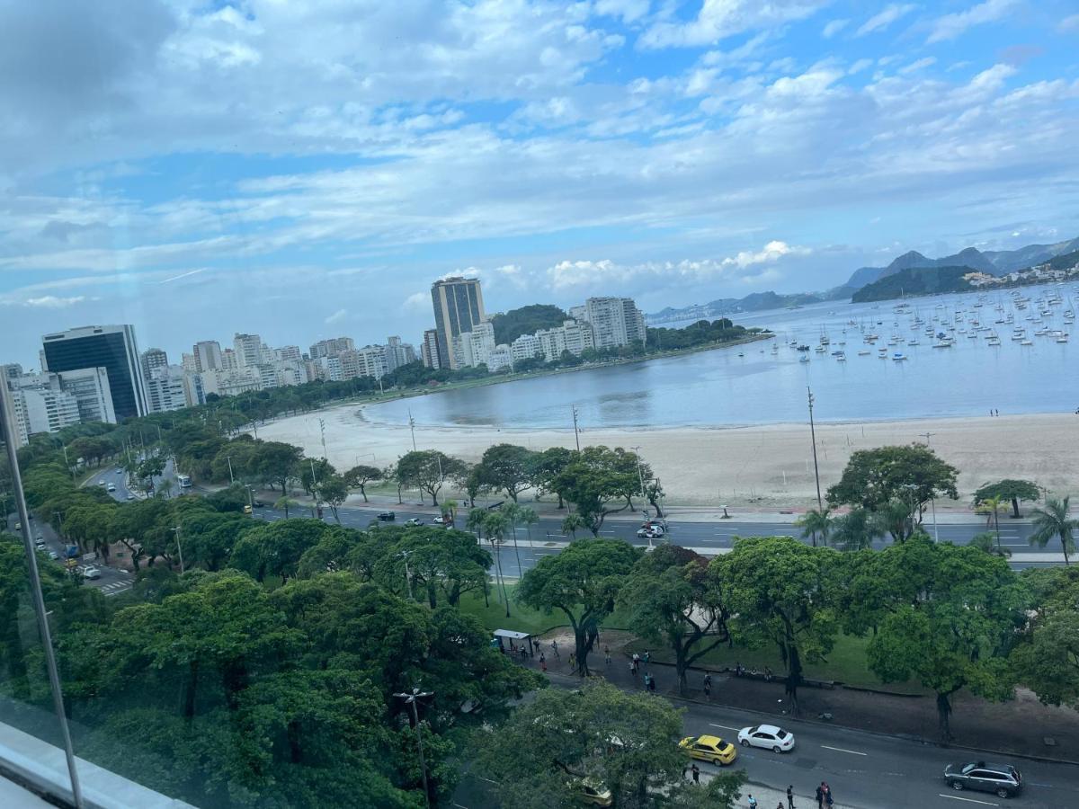 Rua Bolivar, Nº 154, Copacabana - Pertinho Da Famosa Do Mundo - Excelente Custo Benefício Finais De Semana, Feriados, Réveillon 2022, Carnaval 2023 Rio de Janeiro
