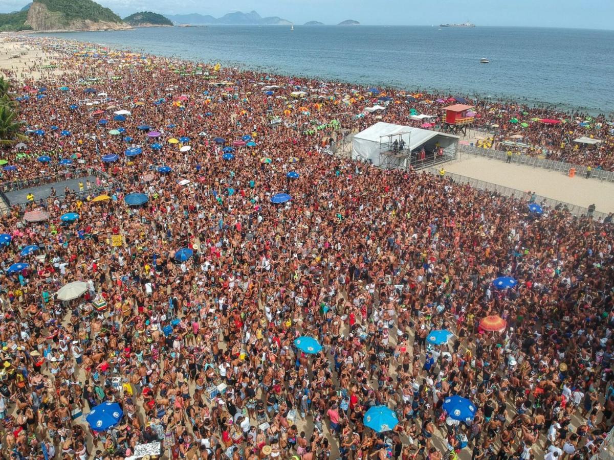 Appartement Rua Bolivar, Nº 154, Copacabana - Pertinho Da Famosa Do Mundo - Excelente Custo Benefício Finais De Semana, Feriados, Réveillon 2022, Carnaval 2023